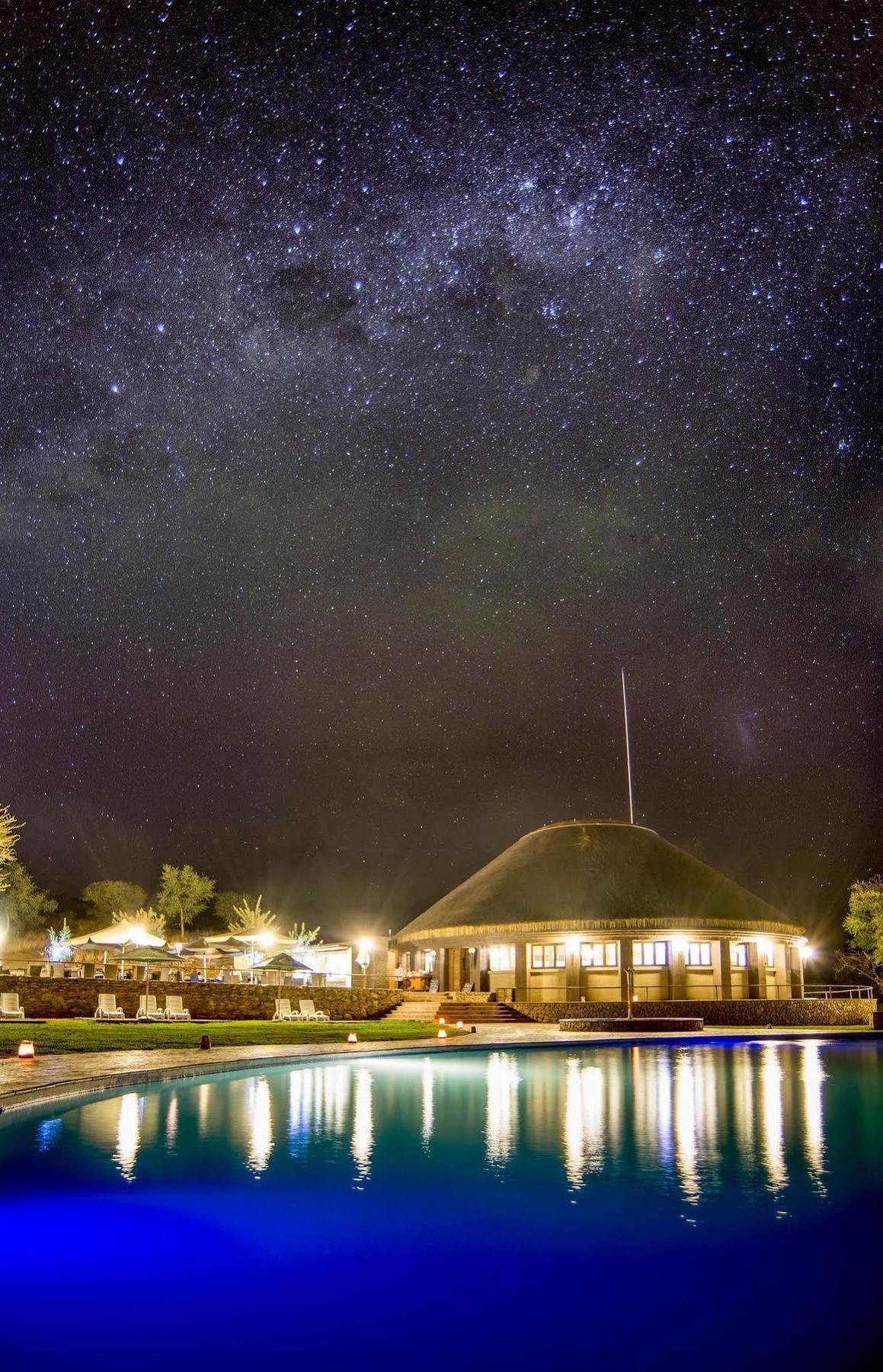 Sun Karros Daan Viljoen Hotel Windhoek Exterior foto